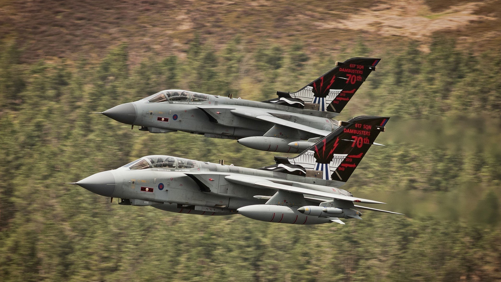 九游app下载中心-武士对决：球场上的对决犹如武林高手较量，武士对峙