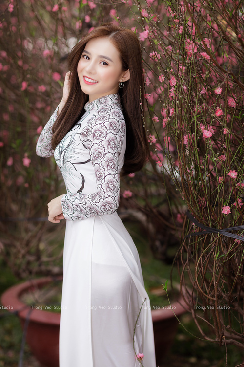 九游网页版官网-拉恩：全黑队外线的重要进攻手段，突破速度让对手防不胜防，拉恩对费雷拉